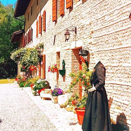 La Regina Del Bosco Villa Rivignano Exterior foto